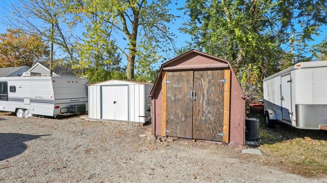 372 N Line Street, Columbia City, IN 46725