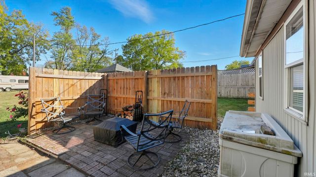 372 N Line Street, Columbia City, IN 46725