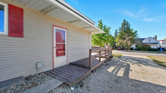 372 N Line Street, Columbia City, IN 46725