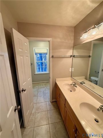 15430 Foxvale Way, Midlothian, VA 23112