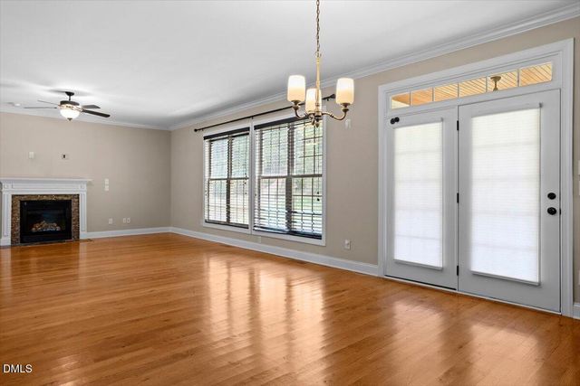 504 Simbury Glen Court, Cary, NC 27519