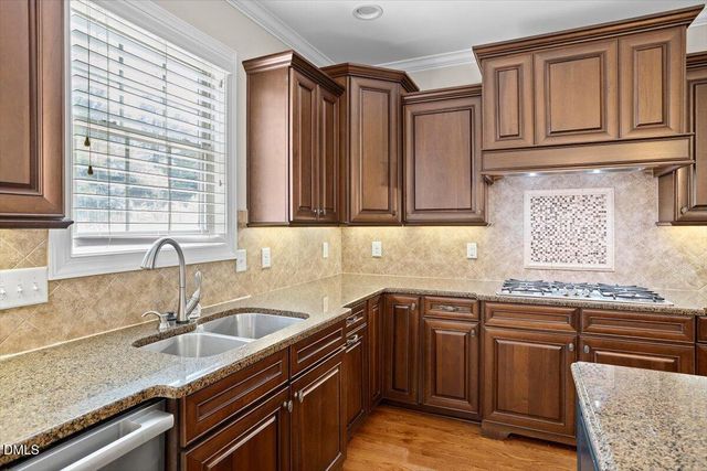 504 Simbury Glen Court, Cary, NC 27519