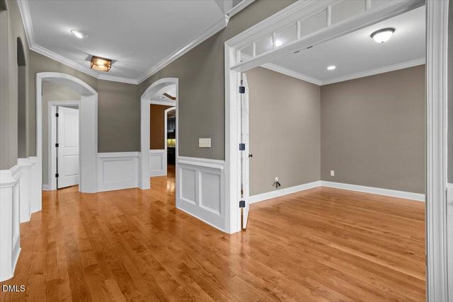 504 Simbury Glen Court, Cary, NC 27519