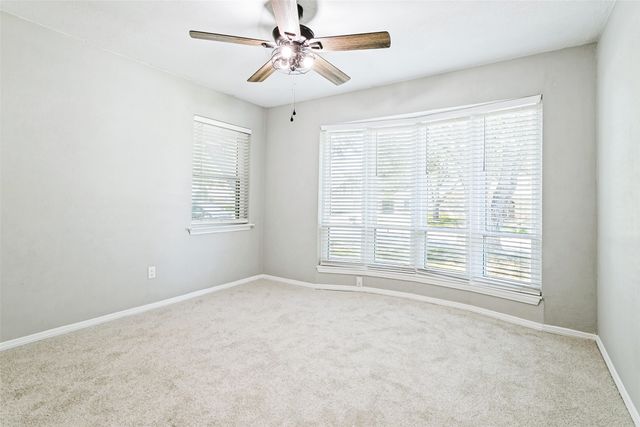 333 W Louella Drive, Hurst, TX 76054