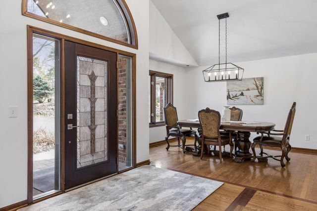 9440 Abigail Court, Inver Grove Heights, MN 55077