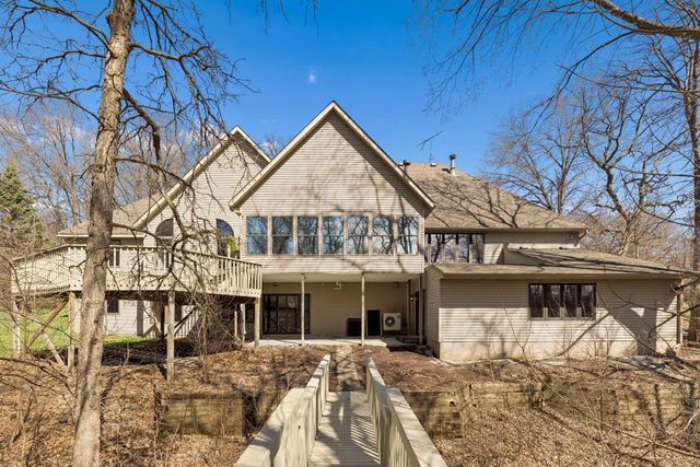 9440 Abigail Court, Inver Grove Heights, MN 55077