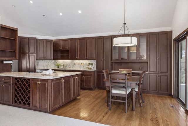 9440 Abigail Court, Inver Grove Heights, MN 55077