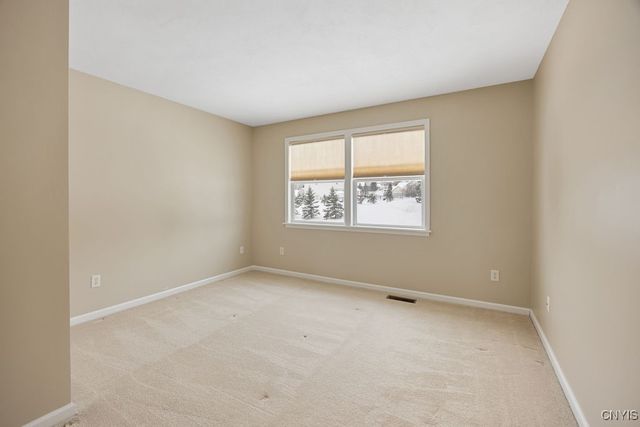 5103 Hardstone Road, Dewitt, NY 13078