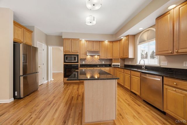 5103 Hardstone Road, Dewitt, NY 13078