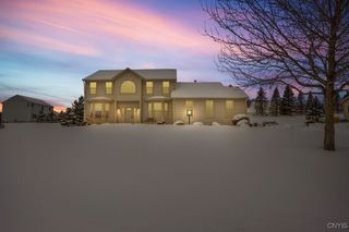 5103 Hardstone Road, Dewitt, NY 13078