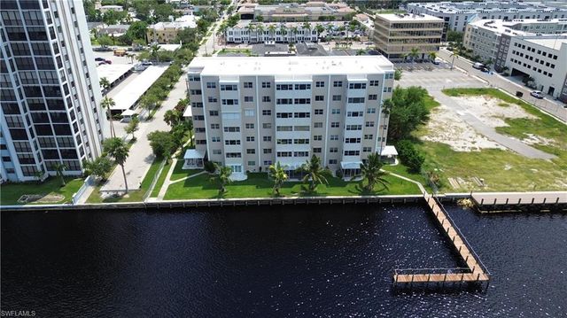 1900 Clifford ST 201, Fort Myers, FL 33901