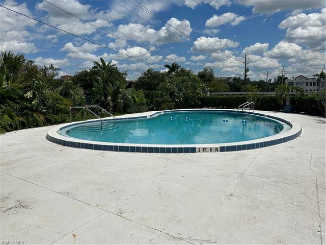 1900 Clifford ST 201, Fort Myers, FL 33901