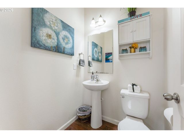5231 Se LONE OAK St, Hillsboro, OR 97123