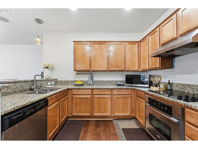 5231 Se LONE OAK St, Hillsboro, OR 97123