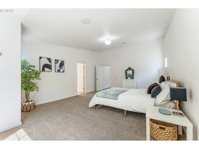 5231 Se LONE OAK St, Hillsboro, OR 97123