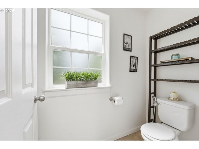 5231 Se LONE OAK St, Hillsboro, OR 97123
