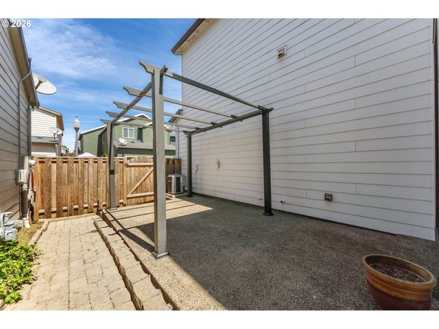 5231 Se LONE OAK St, Hillsboro, OR 97123