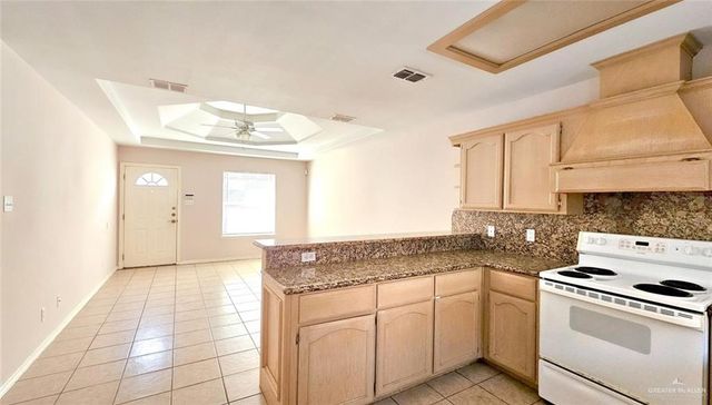 621 Pebble Creek 2, Edinburg, TX 78541