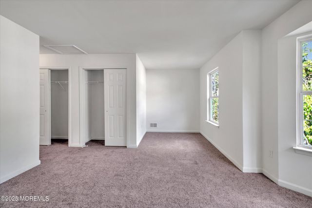 27 Esplanade Way, Bayville, NJ 08721