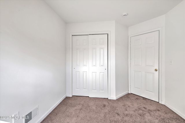 27 Esplanade Way, Bayville, NJ 08721