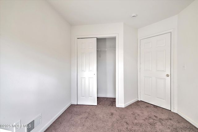 27 Esplanade Way, Bayville, NJ 08721