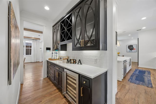 7318 Casa Loma Avenue, Dallas, TX 75214