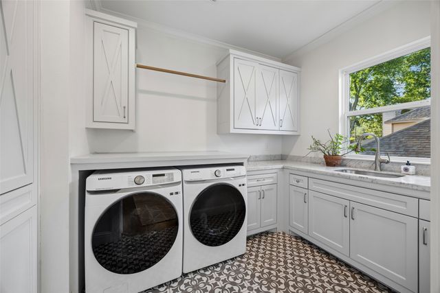 7318 Casa Loma Avenue, Dallas, TX 75214