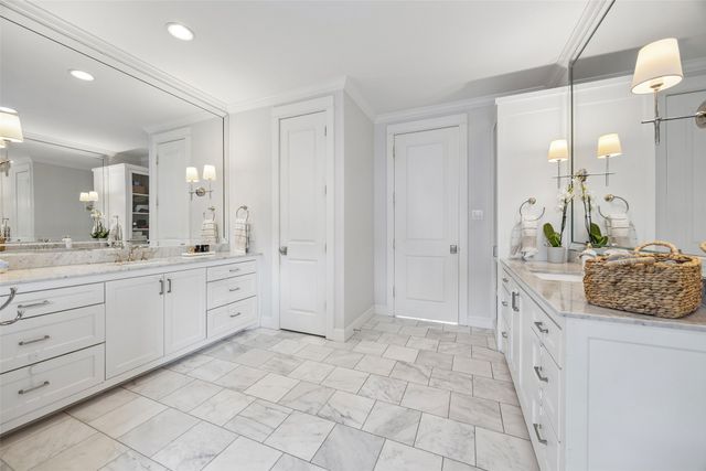 7318 Casa Loma Avenue, Dallas, TX 75214