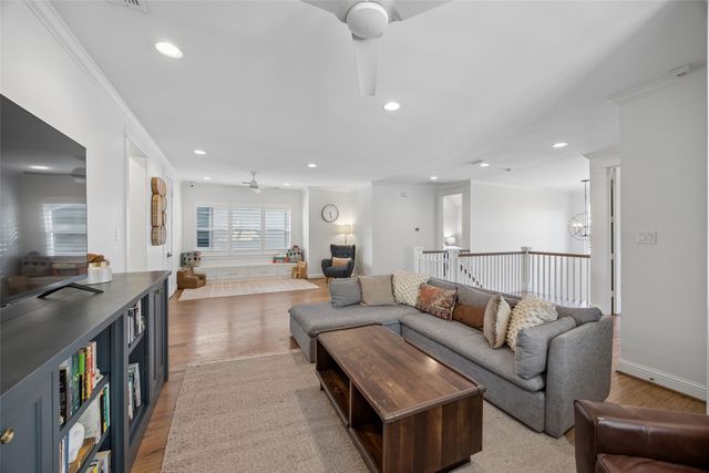 7318 Casa Loma Avenue, Dallas, TX 75214