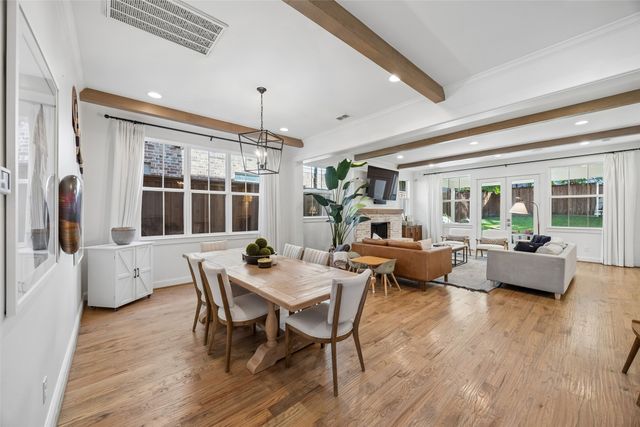 7318 Casa Loma Avenue, Dallas, TX 75214