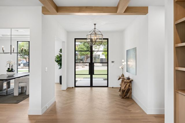 10806 Camellia Drive, Dallas, TX 75230