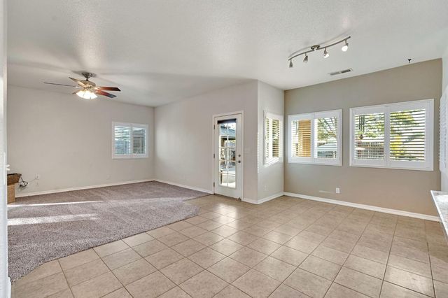 16900 Monreal Road, Madera, CA 93636