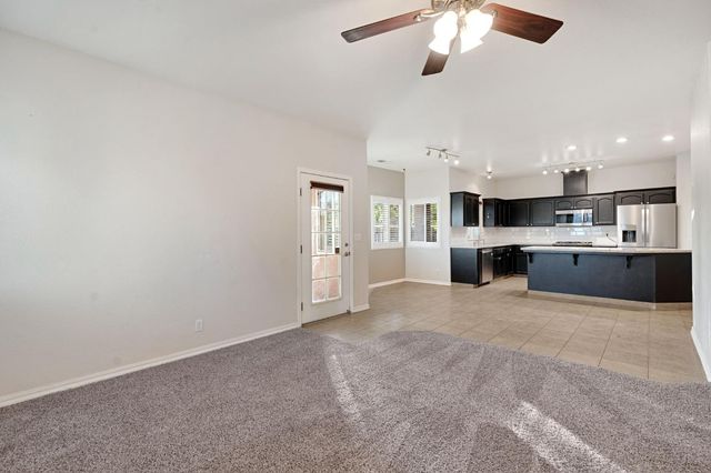 16900 Monreal Road, Madera, CA 93636