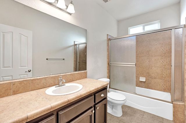 16900 Monreal Road, Madera, CA 93636