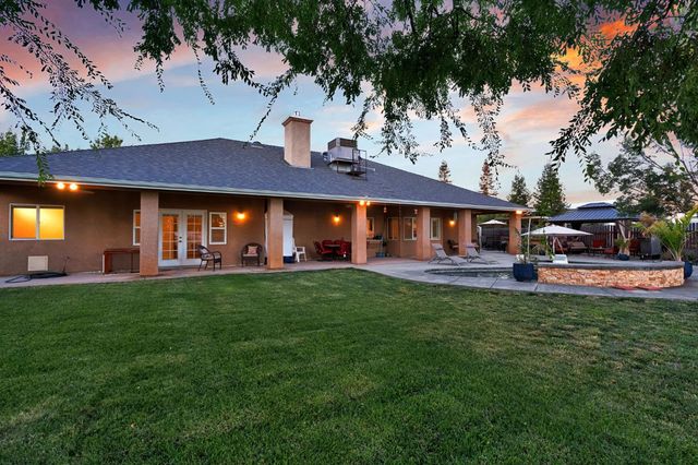 16900 Monreal Road, Madera, CA 93636