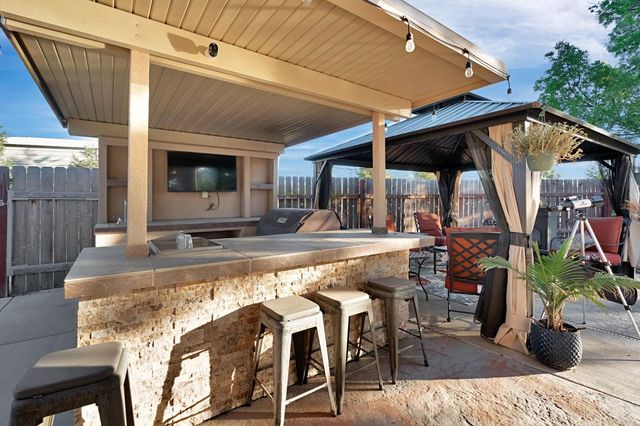 16900 Monreal Road, Madera, CA 93636