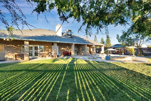 16900 Monreal Road, Madera, CA 93636