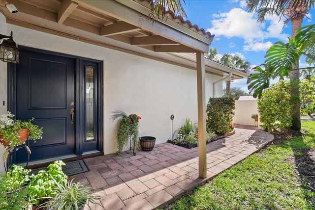 6304 SUN EAGLE LANE 19B, Bradenton, FL 34210