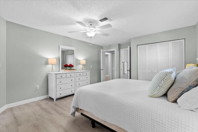 6304 SUN EAGLE LANE 19B, Bradenton, FL 34210