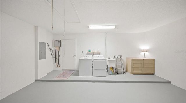 6304 SUN EAGLE LANE 19B, Bradenton, FL 34210