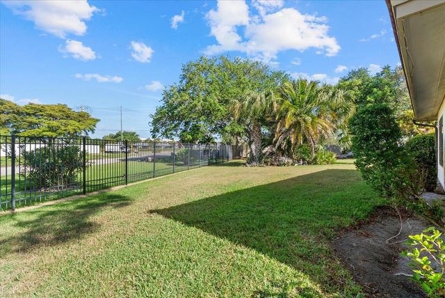 6304 SUN EAGLE LANE 19B, Bradenton, FL 34210