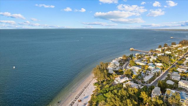 6304 SUN EAGLE LANE 19B, Bradenton, FL 34210