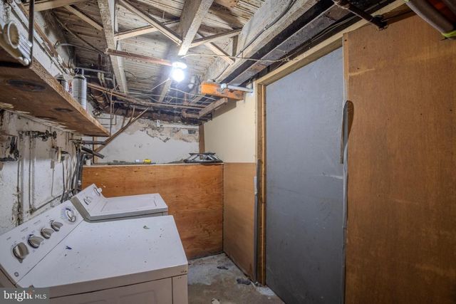 323 W 7TH ST, Chester, PA 19013