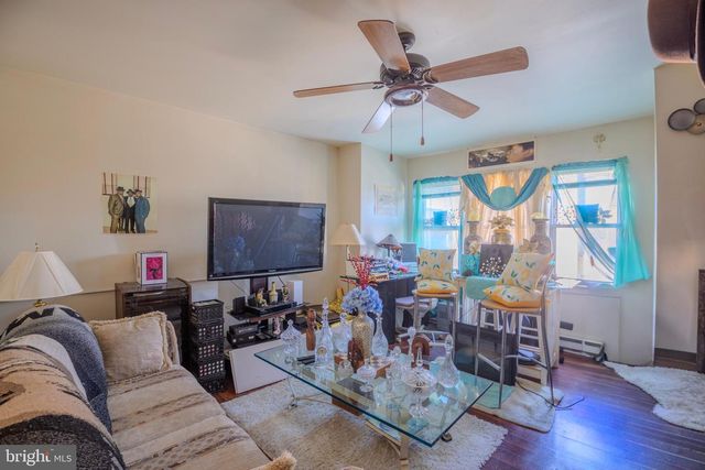 323 W 7TH ST, Chester, PA 19013