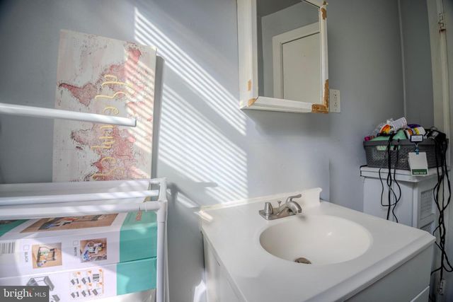 323 W 7TH ST, Chester, PA 19013