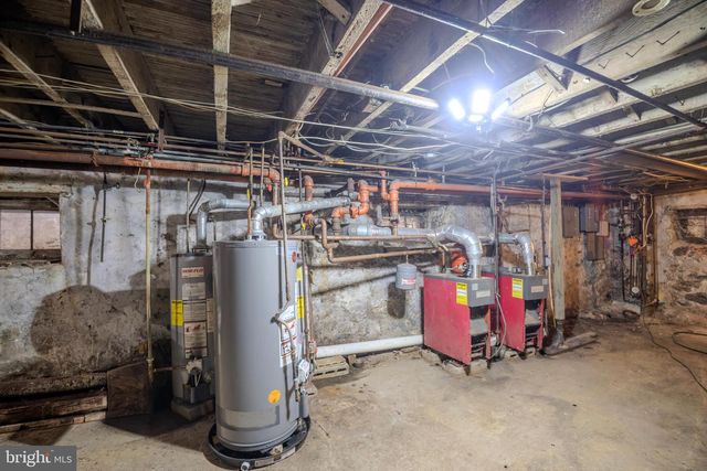 323 W 7TH ST, Chester, PA 19013