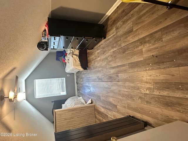 1229 Eastern St, Elizabethtown, KY 42701