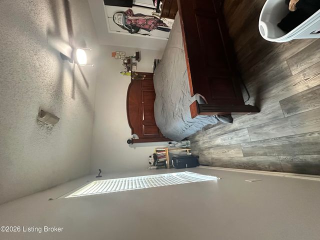 1229 Eastern St, Elizabethtown, KY 42701