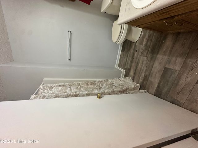 1229 Eastern St, Elizabethtown, KY 42701
