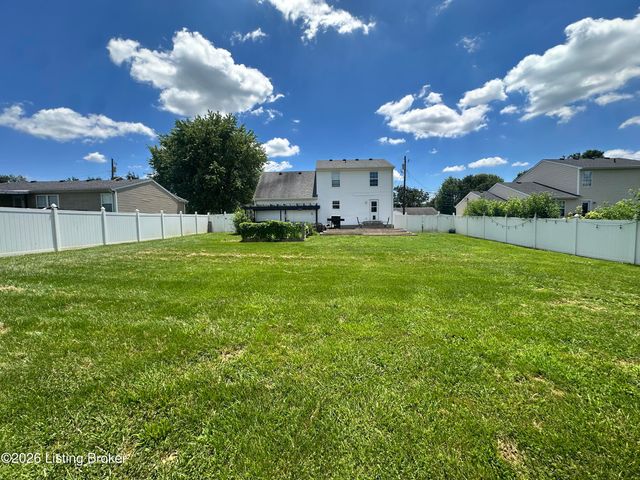 1229 Eastern St, Elizabethtown, KY 42701